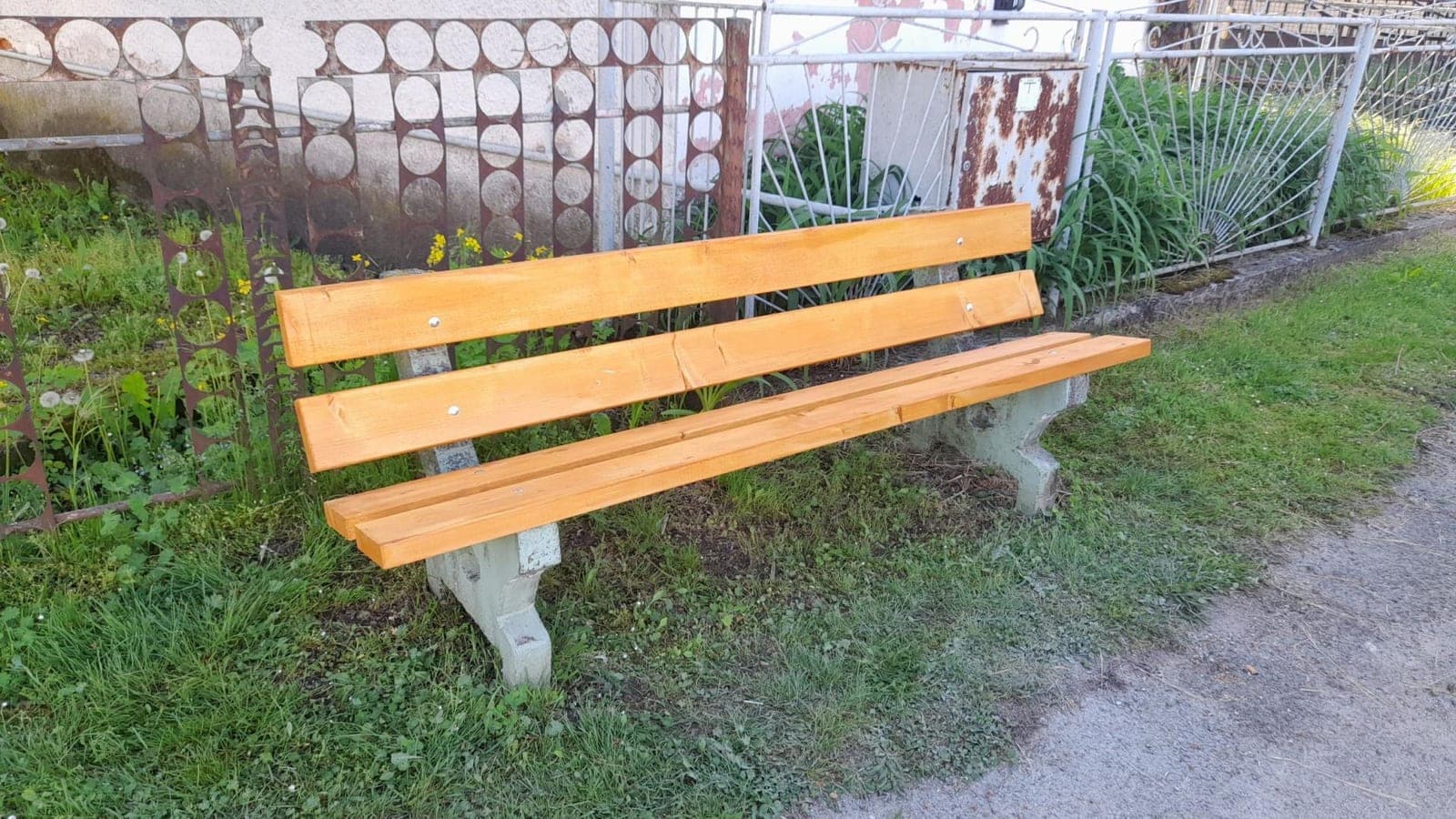 Bench with new boards in the village of Krásna Ves